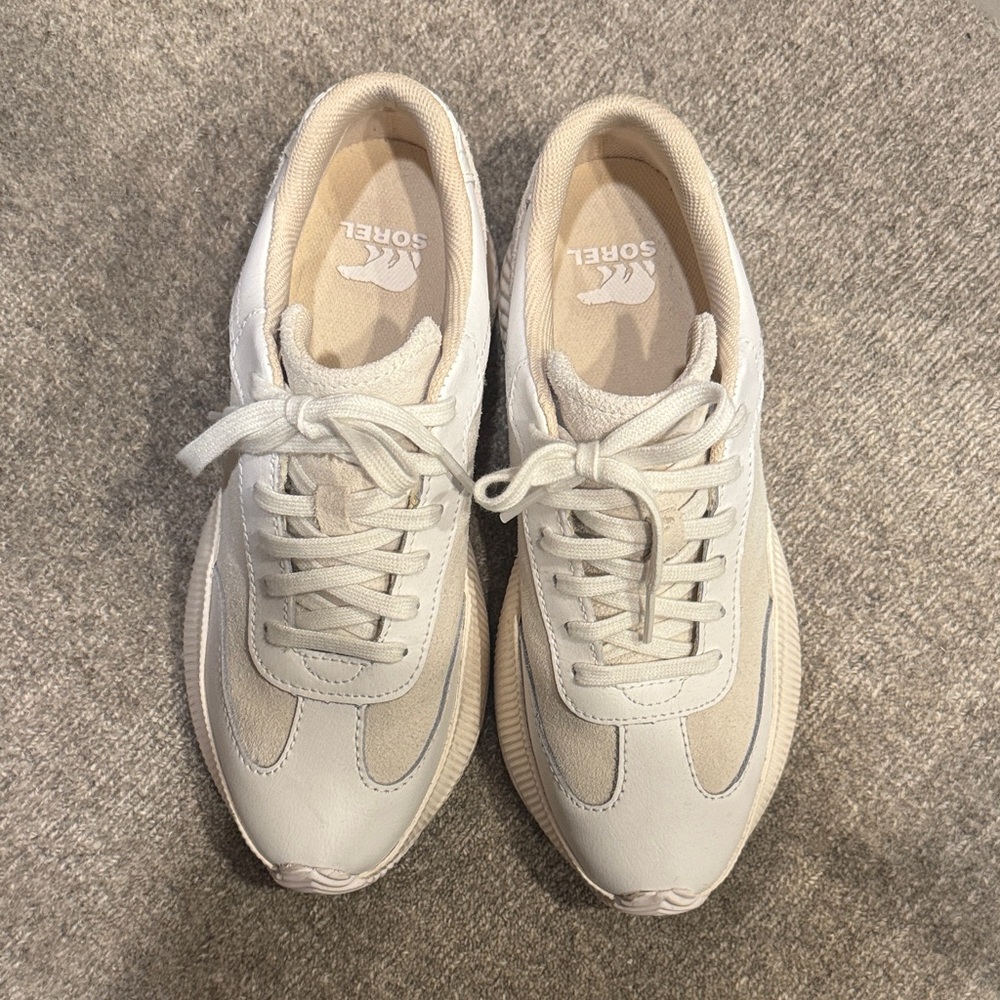 Sorel Women's Cream and White Sneakers